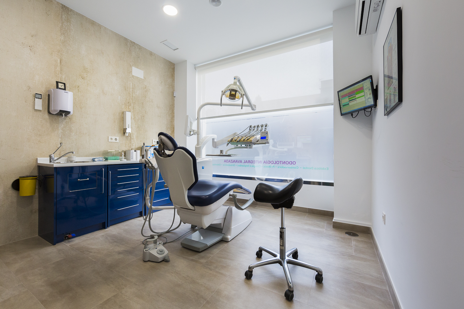 Clínica Dental Adamúz 38